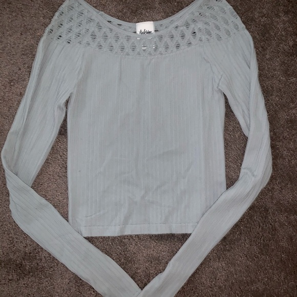 Grey Crop Top 🖤 - Picture 1 of 2